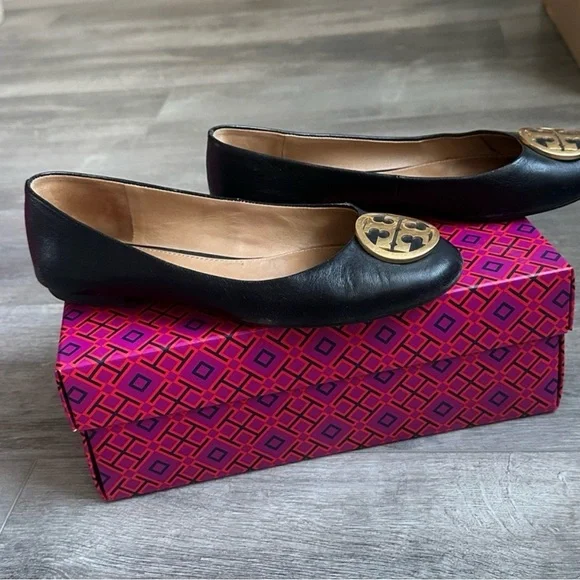 Tory Burch Benton Ballet Flats in Black Nappa Leather - Picture 15 of 16